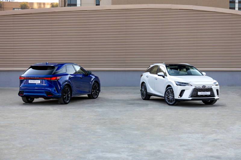 LEXUS RX OPENS A NEW CHAPTER