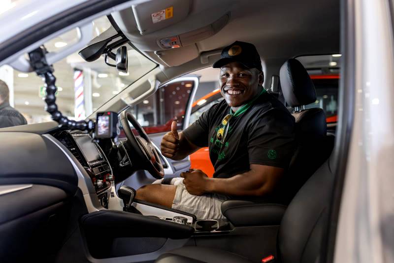 Sporting icon Bongi Mbonambi hooks up with the legendary Mitsubishi Pajero Sport