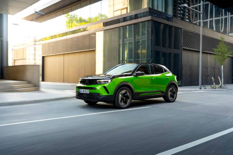 “And the Winners are …”: Opel and Vauxhall Collect Numerous International Awards in 2023