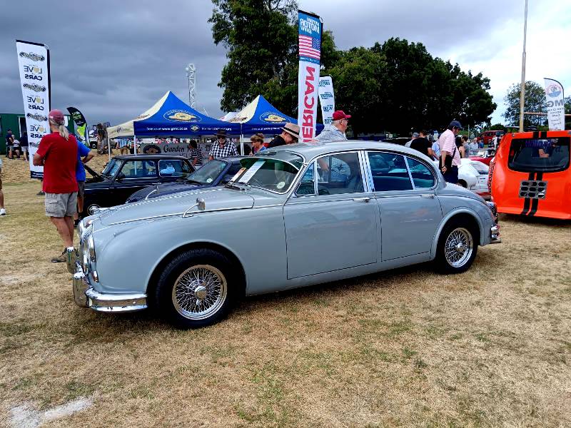 A record crowd of over 13 000 for the George Old Car Show 2024