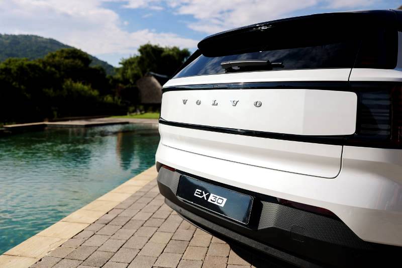 Volvo Car SA releases more info on EX30 line-up ahead of launch