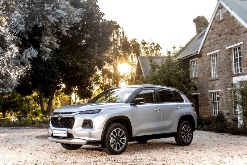 Suzuki starts March with a bang