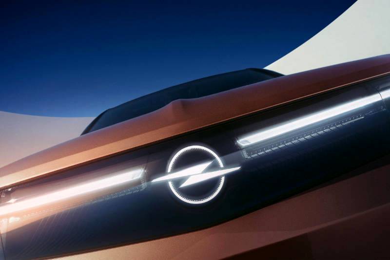 Opel Unveils Stunning Next Generation Grandland SUV