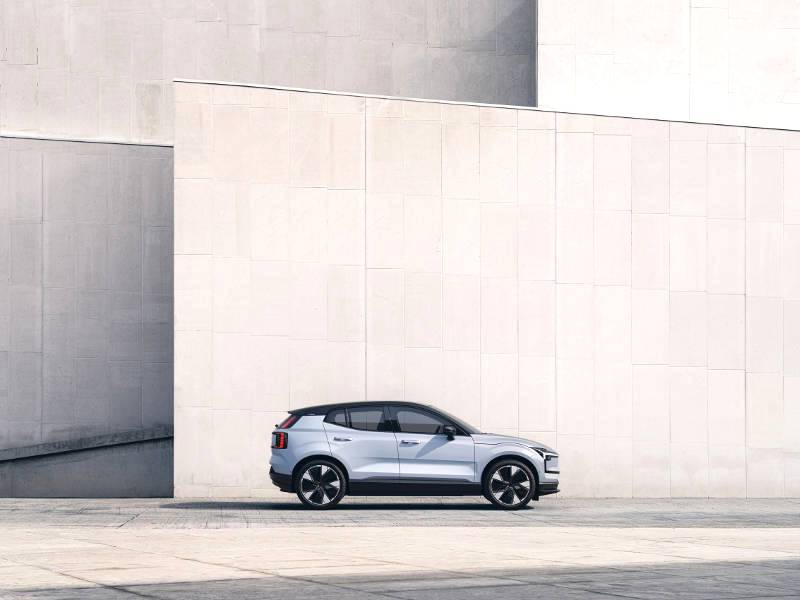 Volvo EX30 receives the prestigious Red Dot ‘Best of the Best’ Design Award