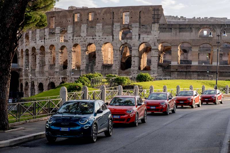 FIAT supports for the second year the World Meeting on Human Fraternity with its electrified fleet