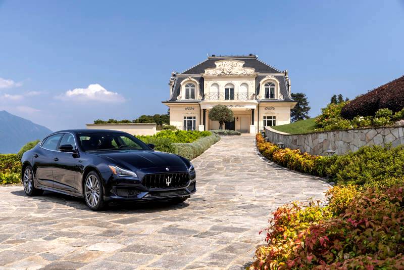 Maserati delivers Quattroporte Grand Finale and MC20 Iris One-Offs