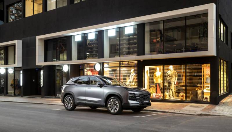 ALL-NEW DASHING AND X70 PLUS OFFICIALLY LAUNCHED