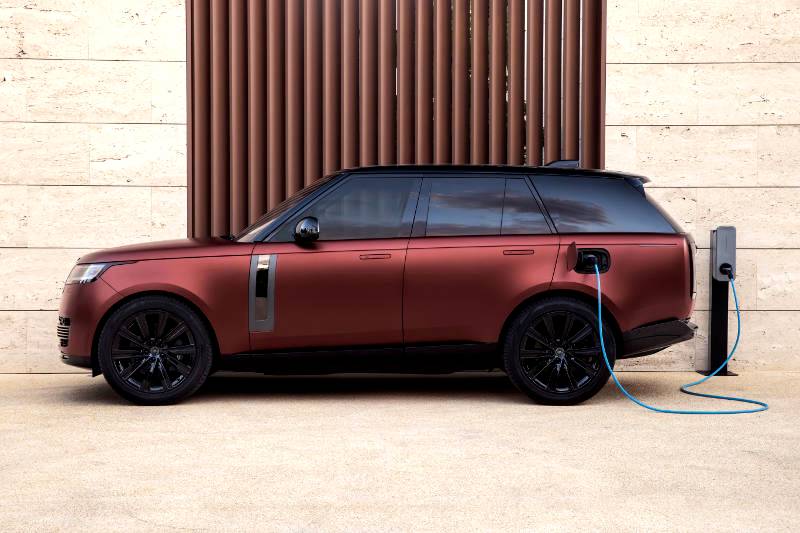JLR’s hybrid vehicle retail sales up 29% in H1 FY25 as more clients prepare for electrification