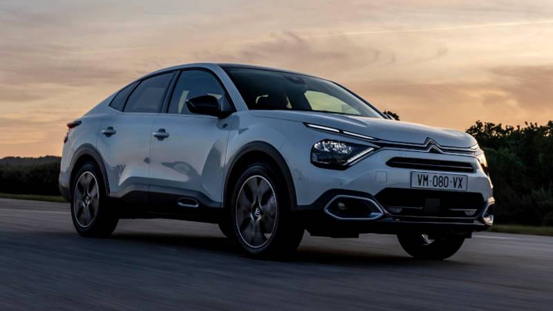 MORE STYLISH THAN EVER, THE NEW C4 AND C4 X DELIVER DISTINCTIVE COMFORT