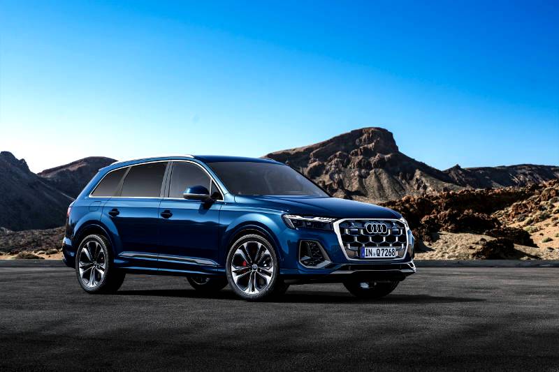 Strong in design, comfort and technology – the revised Audi Q7 is now available in South Africa
