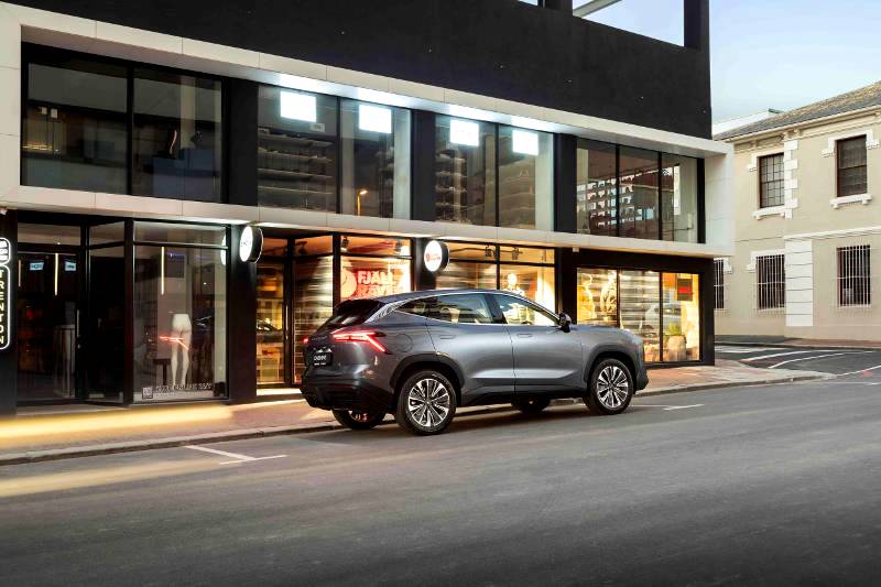 DISCOVER ADVENTURE AND COMFORT IN SOMERSET WEST WITH ROLA MOTOR GROUP