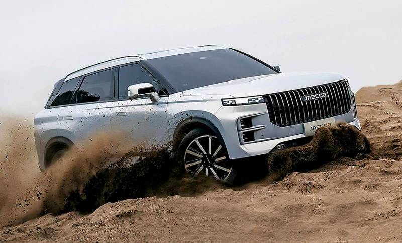 OMODA C9 and JAECOO J7 named finalists in the 2025 South African Car of the Year competition