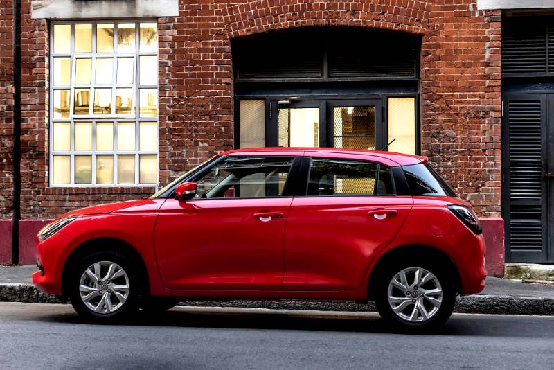 Suzuki Swift named as finalist in 2025 South African Car of the Year and World Car Awards