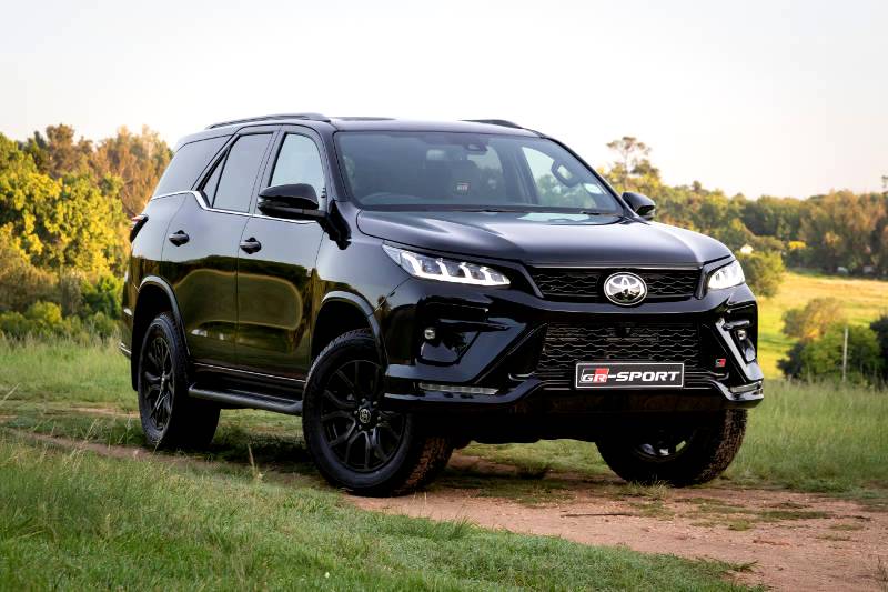 FORTUNER GR-S: THE LUXURY OF FREEDOM UNLEASHED