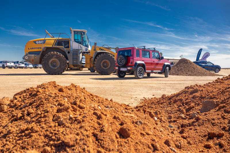 Suzuki cements its commitment with new head office & distribution centre