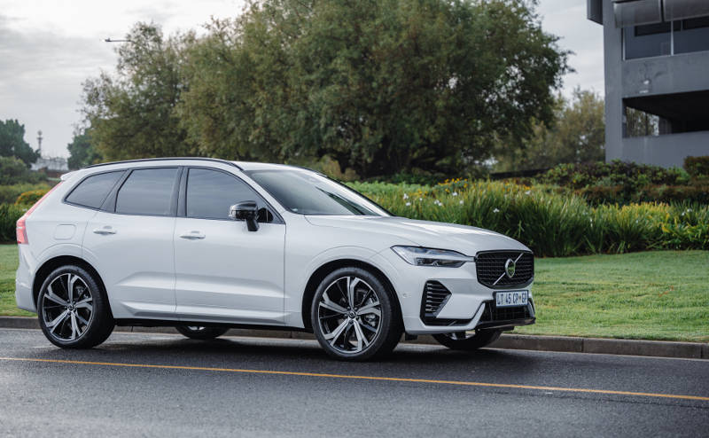 Volvo Car South Africa makes premium driving more accessible with 15% off select models until 31 May