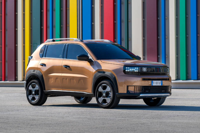 Fiat Grande Panda named ‘Best Small Car’ at the prestigious Autocar Awards 2025