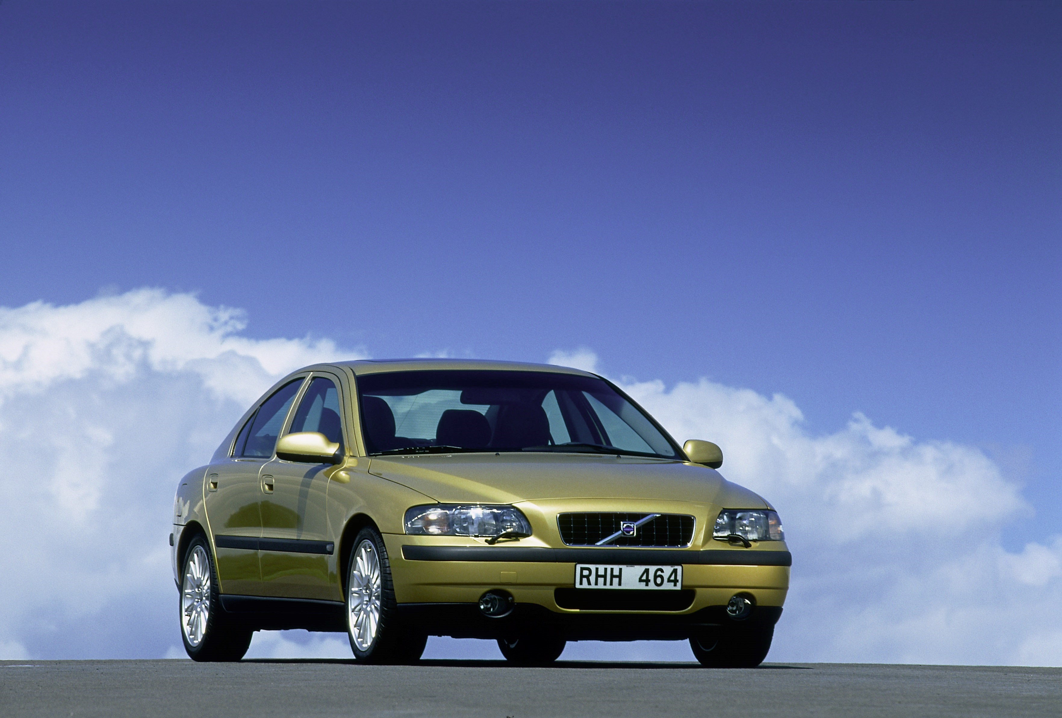 UPDATED IMAGES: Celebrating 25 years of the S60: The sedan that took Volvo into the 21st century